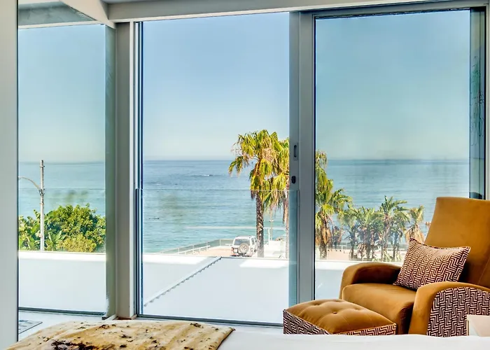 Clifton Palm Views