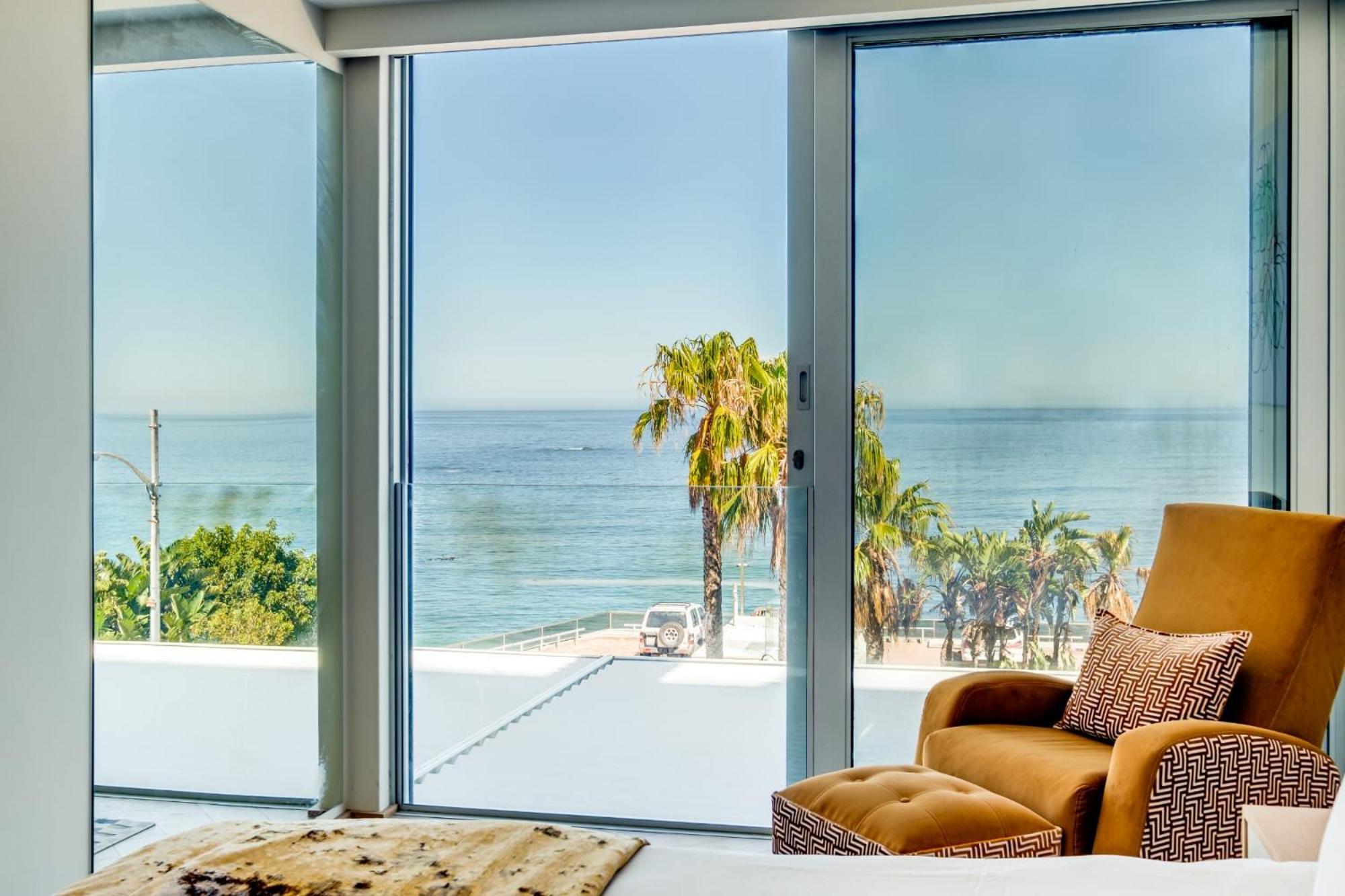 Clifton Palm Views